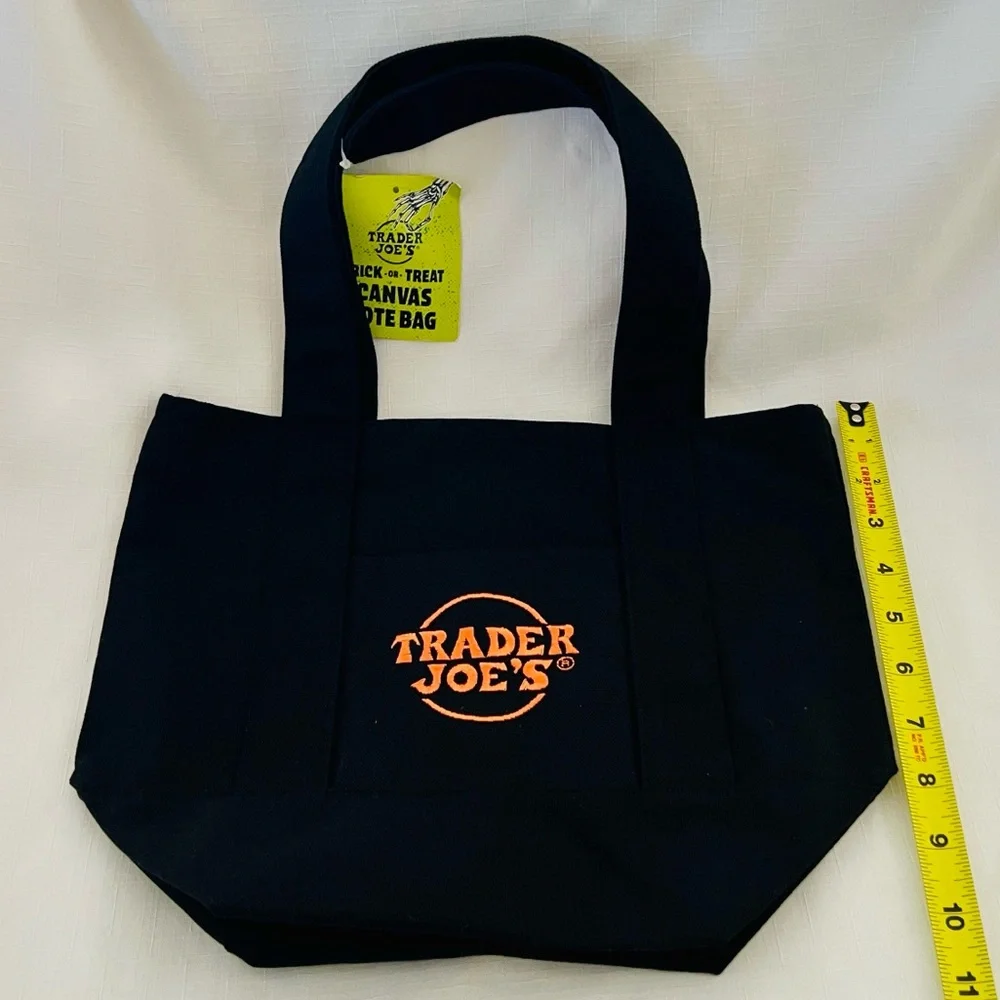 Trader Joe’s / Hot Off The Press / Black Canvas Tote Bag - Picture 5 of 6